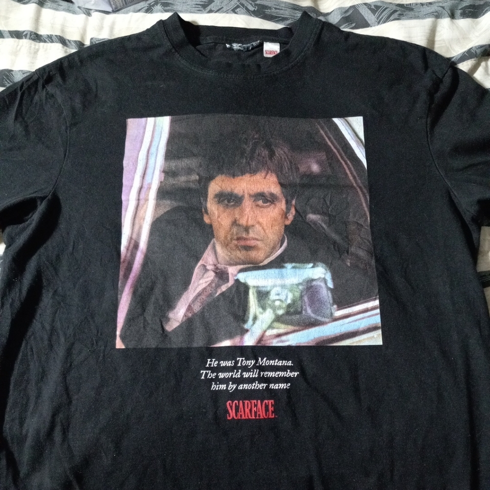 Vintage Scarface tshirt size xl kids